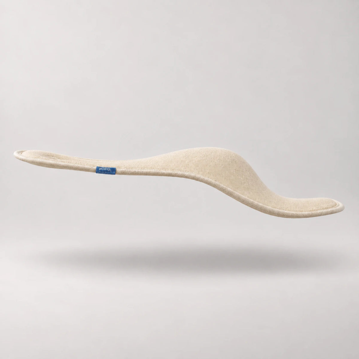 Side profile of the gently curved Nido pod
